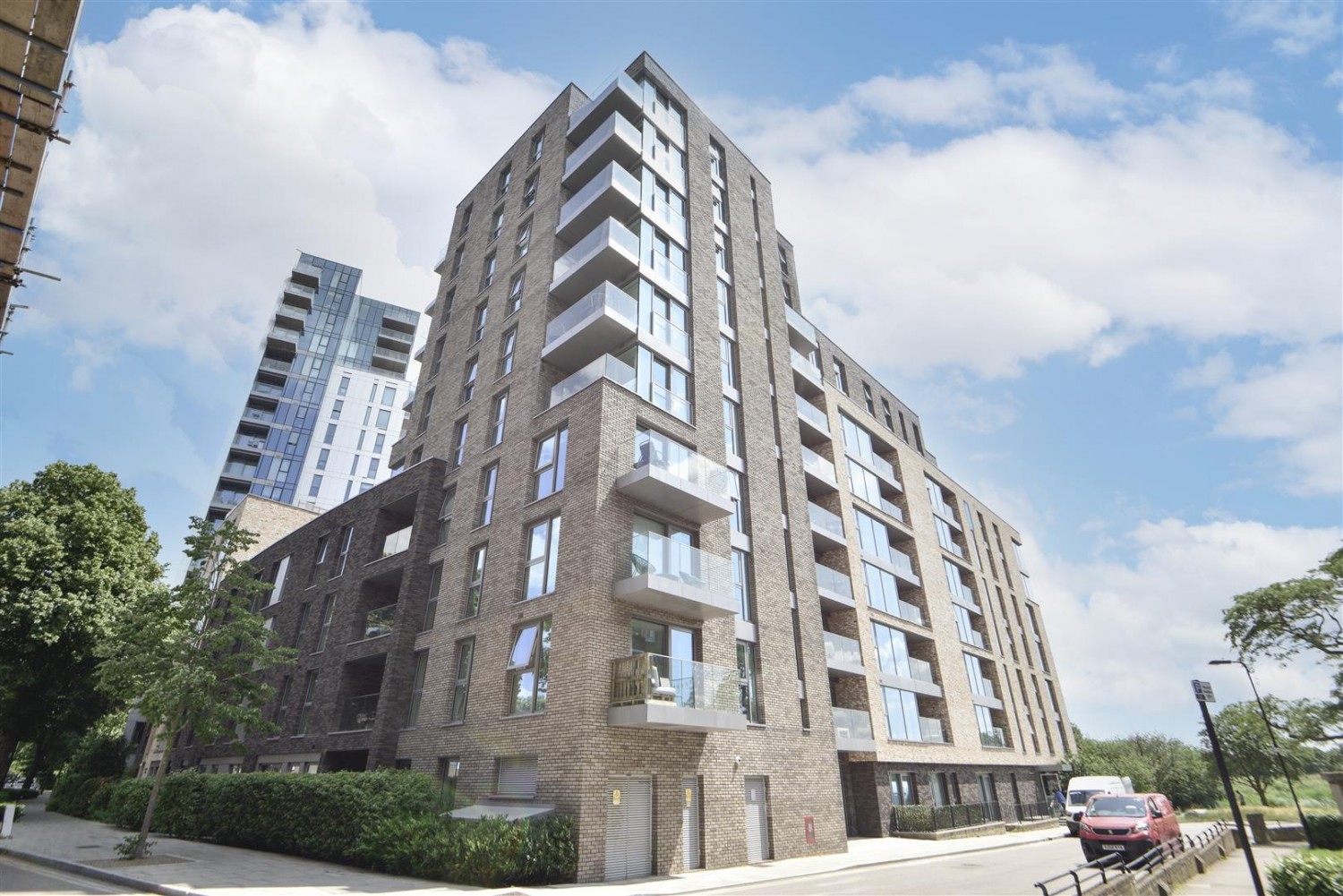 Newnton Close, London, N4