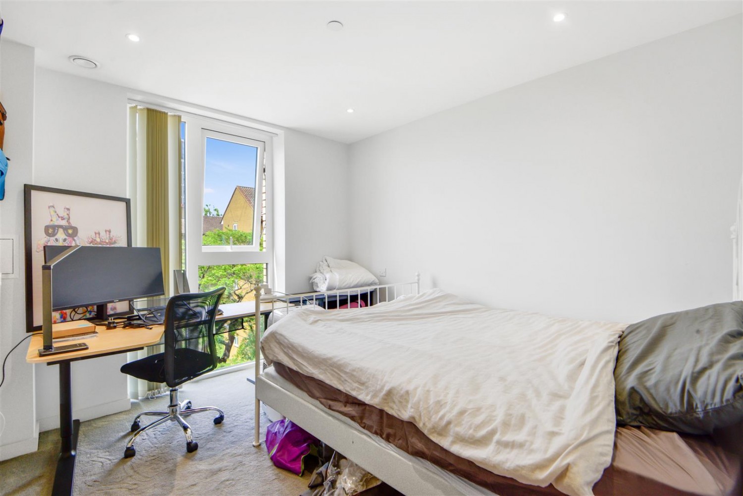 Newnton Close, London, N4