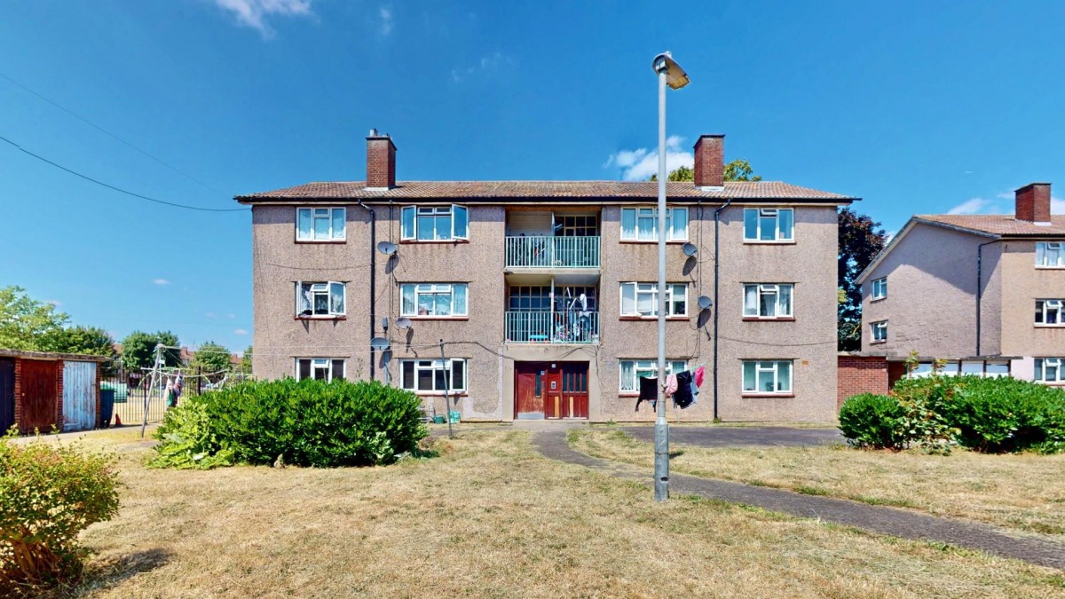 Arneways Avenue, Chadwell Heath, RM6