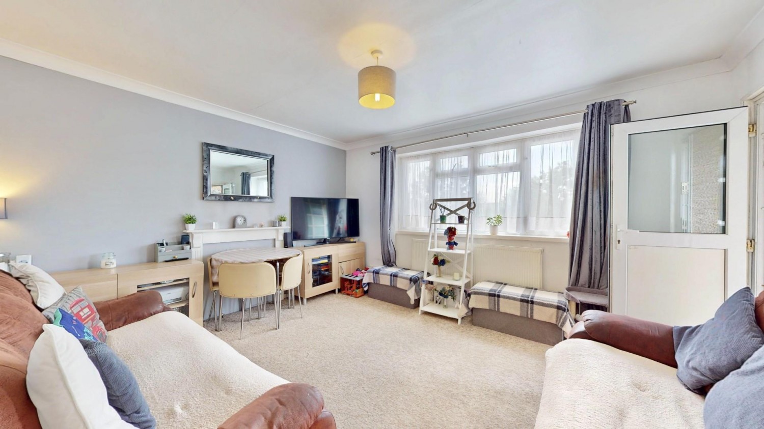 Arneways Avenue, Chadwell Heath, RM6