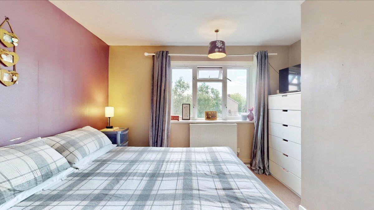 Arneways Avenue, Chadwell Heath, RM6