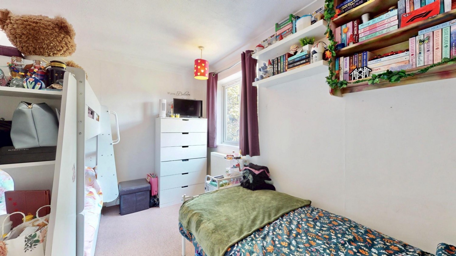 Arneways Avenue, Chadwell Heath, RM6