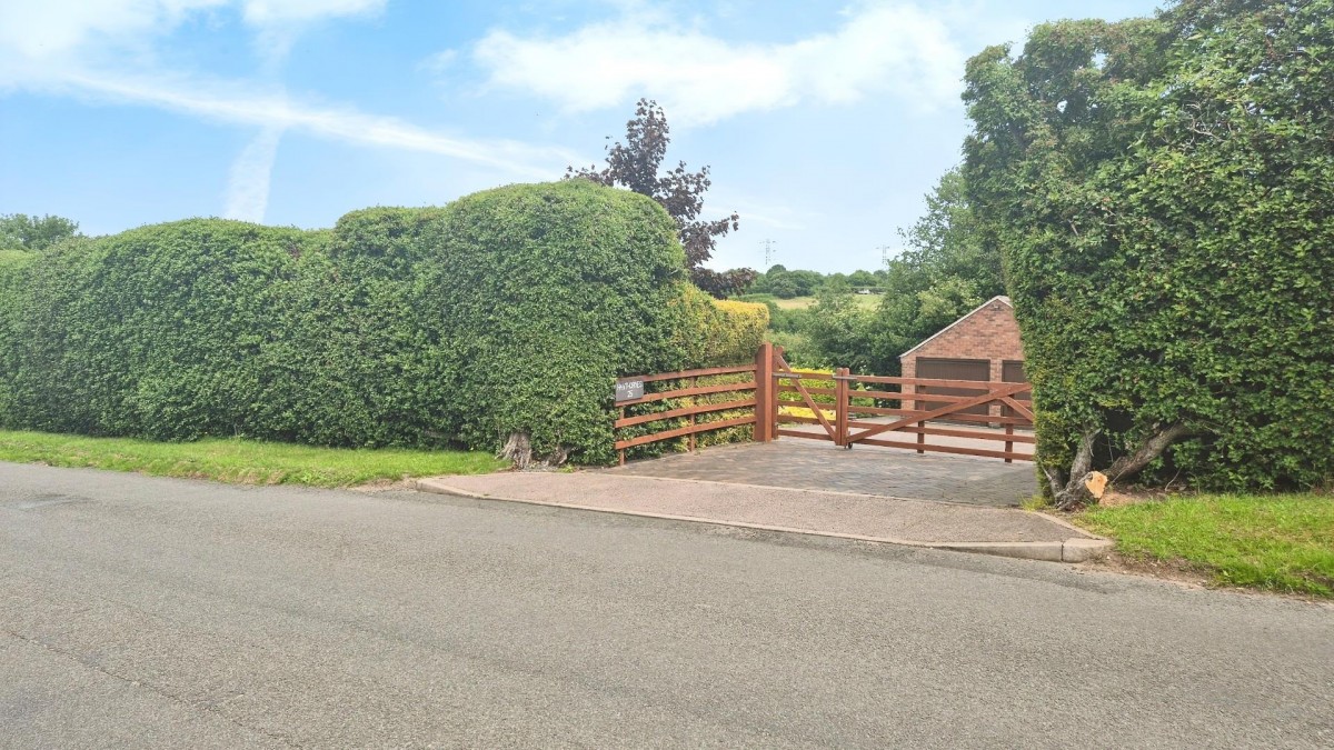 Ogley Hay Road, Burntwood