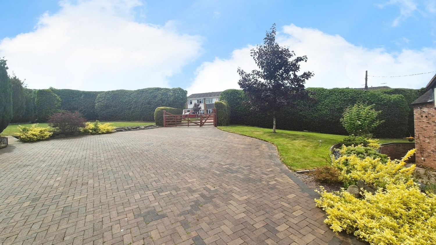 Ogley Hay Road, Burntwood