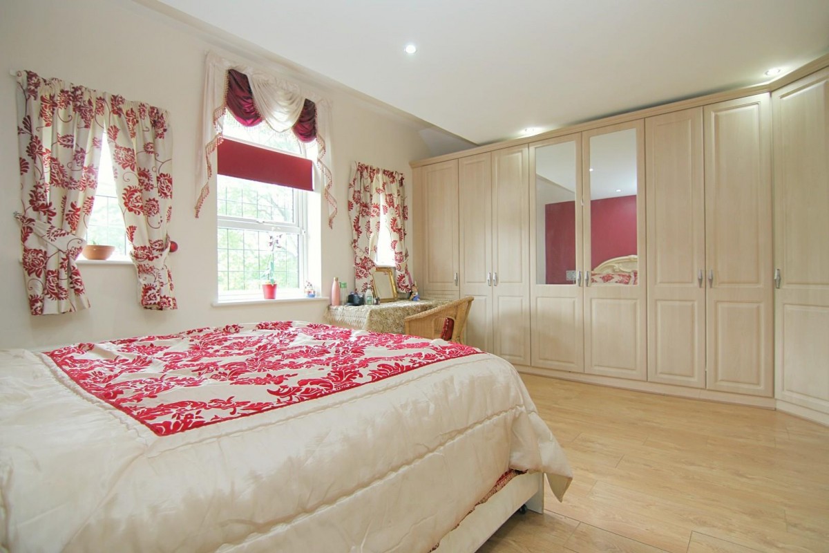 Sycamore Chase, Pudsey