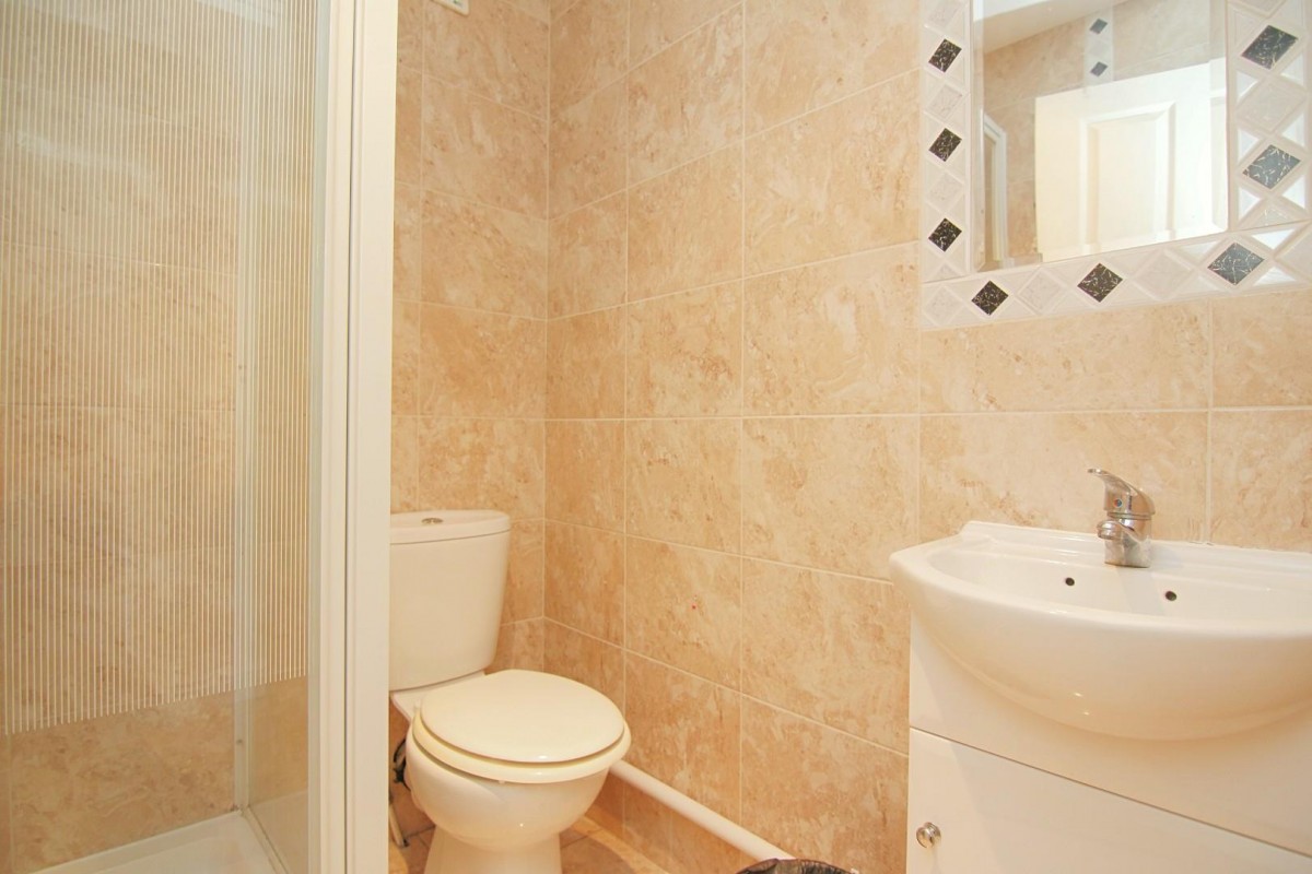 Sycamore Chase, Pudsey