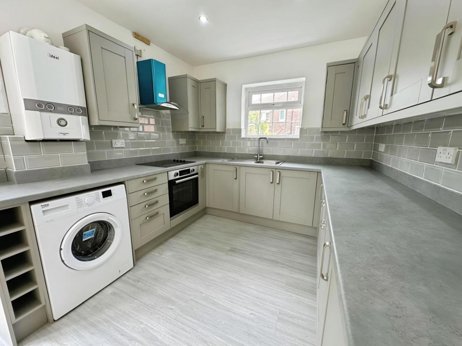 Leigh Road, Worsley, Manchester, M28 1LR