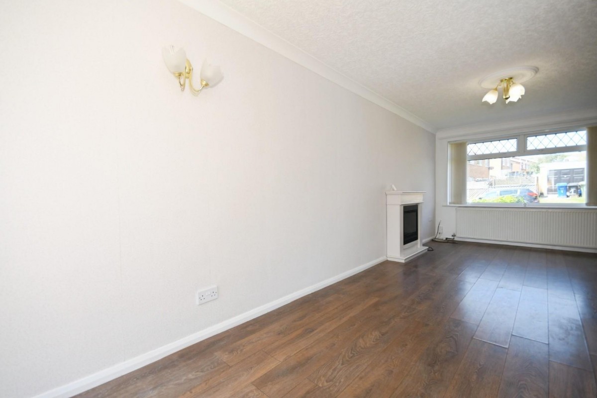 Fallowfield Road, New Whittington, Chesterfield, S43 2DP