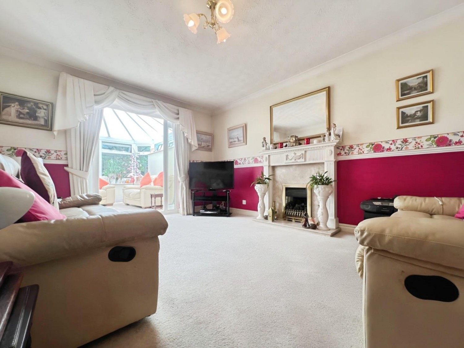 Moreton Drive, Leigh