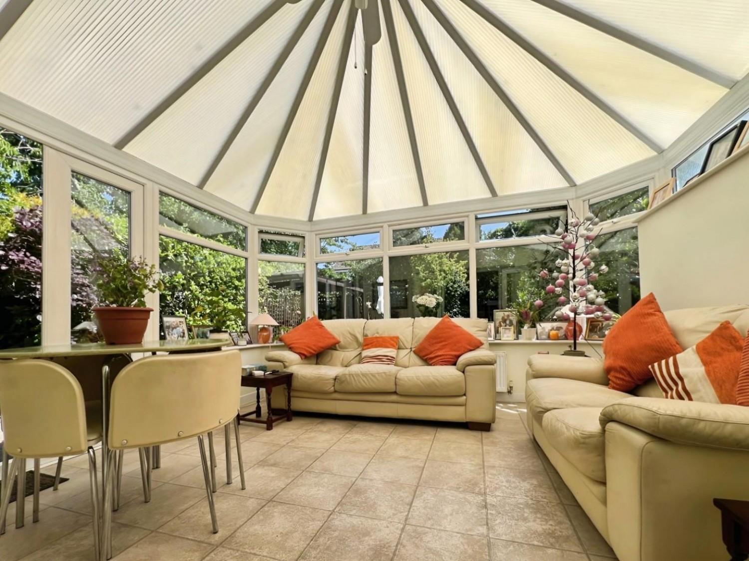 Moreton Drive, Leigh