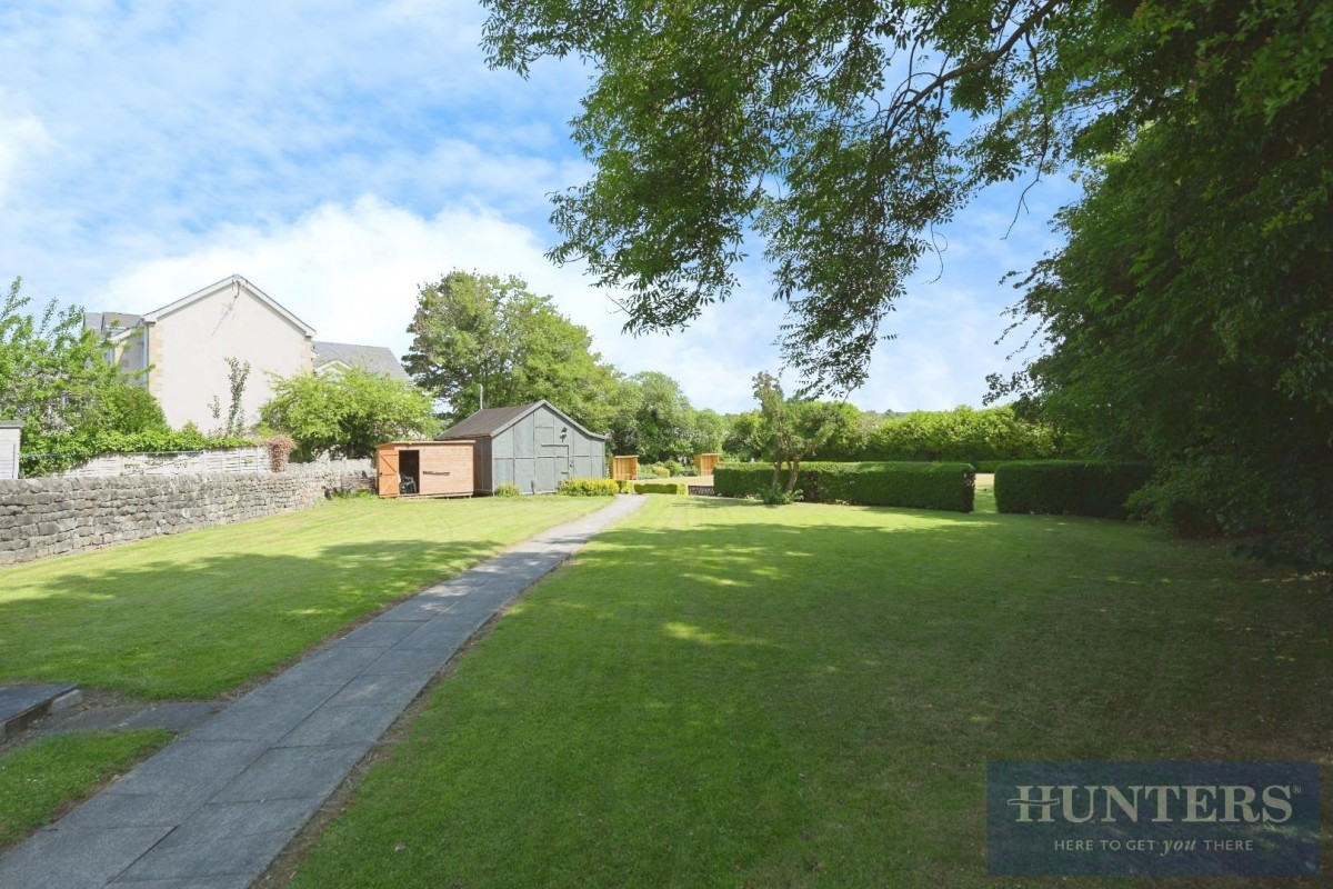 Silverdale Avenue, Guiseley, Leeds