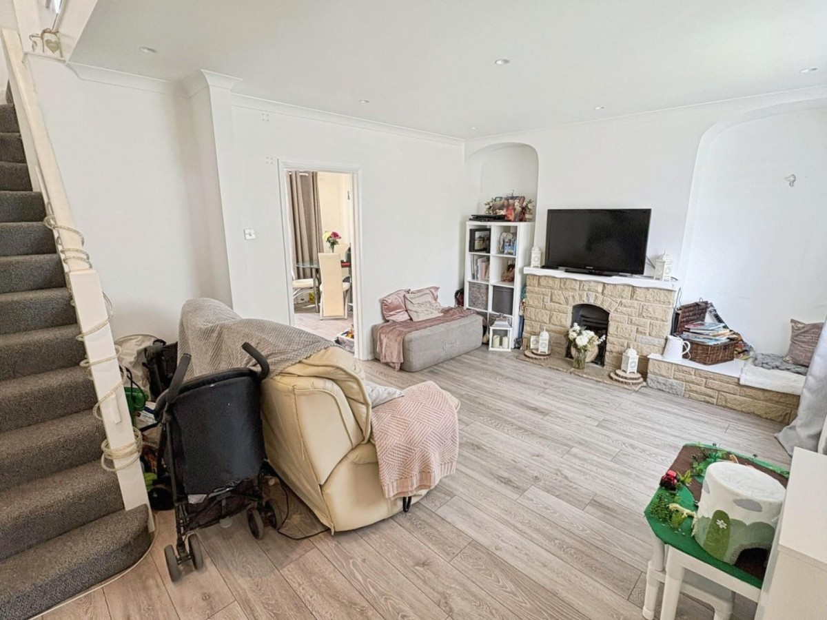 Rushdene, London