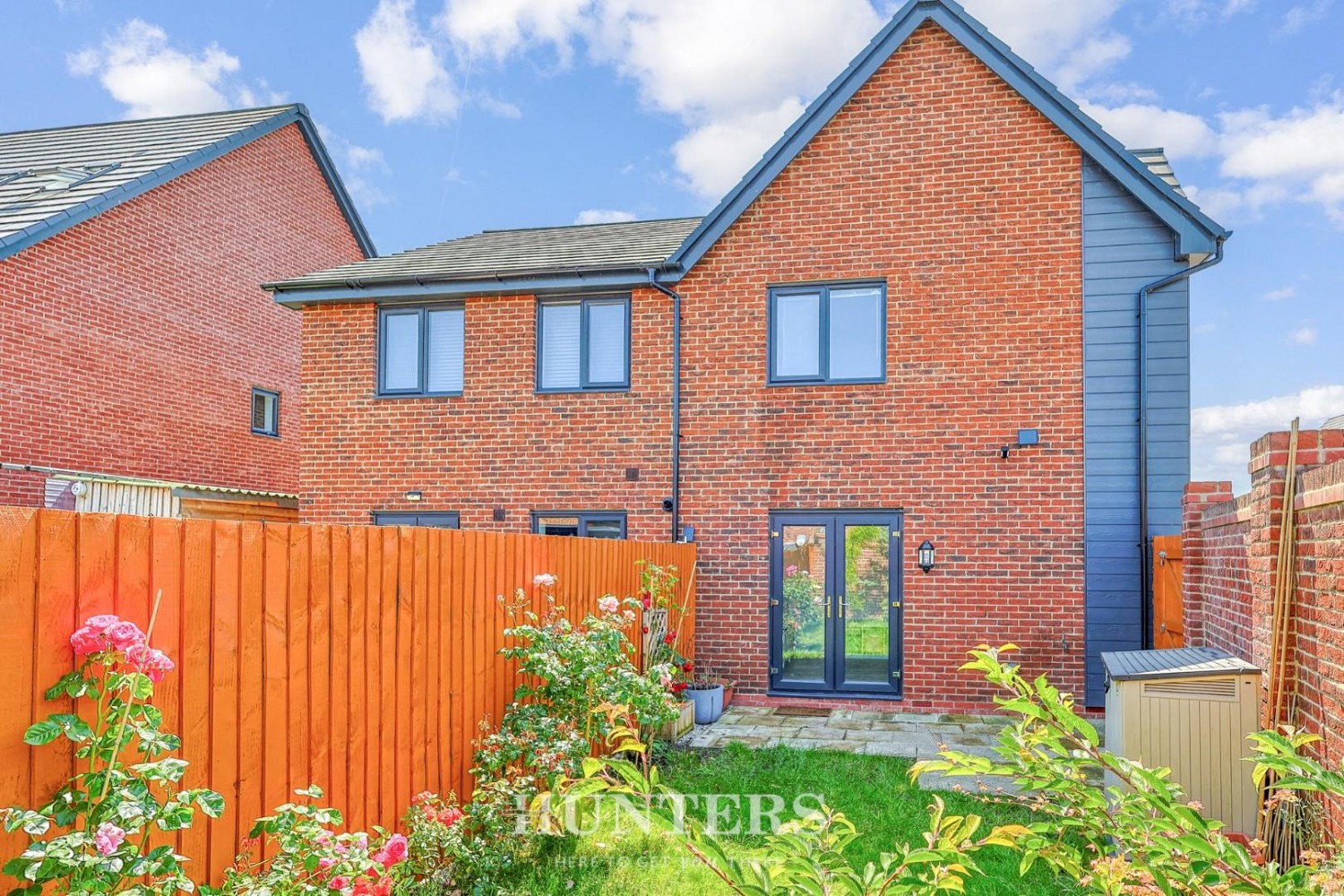 Rosemary Close, Middleton M24