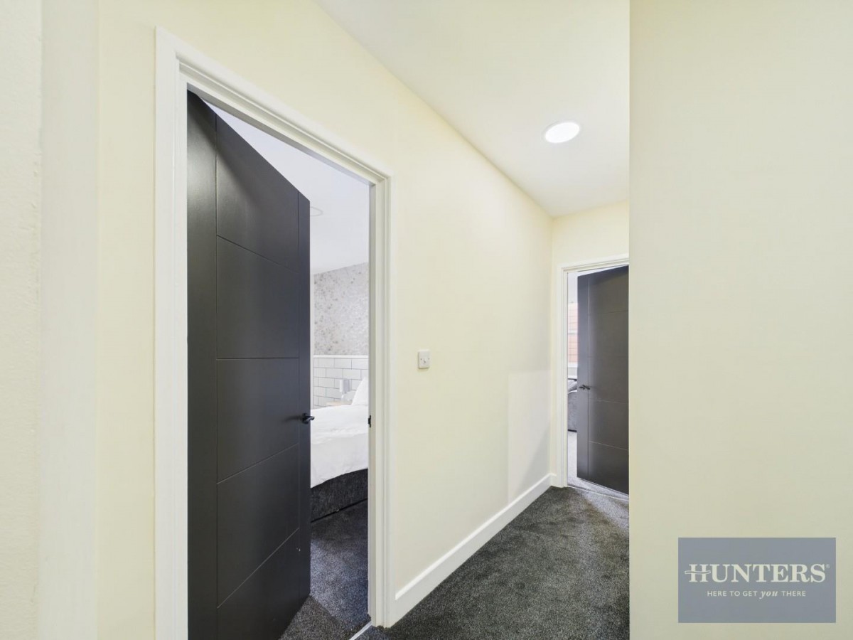 102 Friary House, Southgate Street