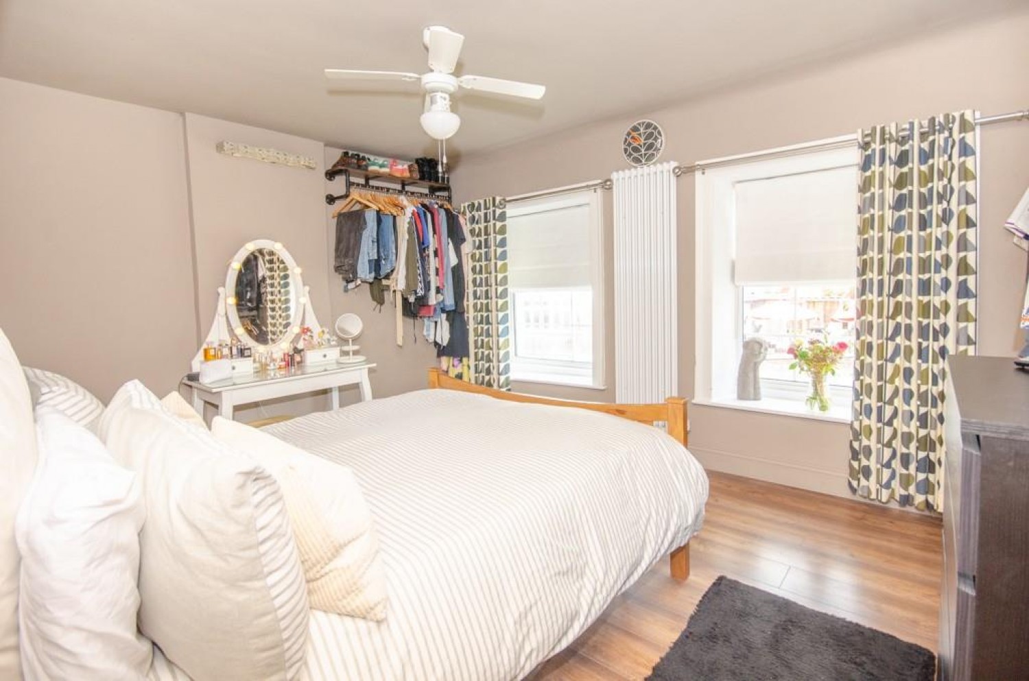 Mangotsfield Road, Mangotsfield, Bristol, BS16 9LG