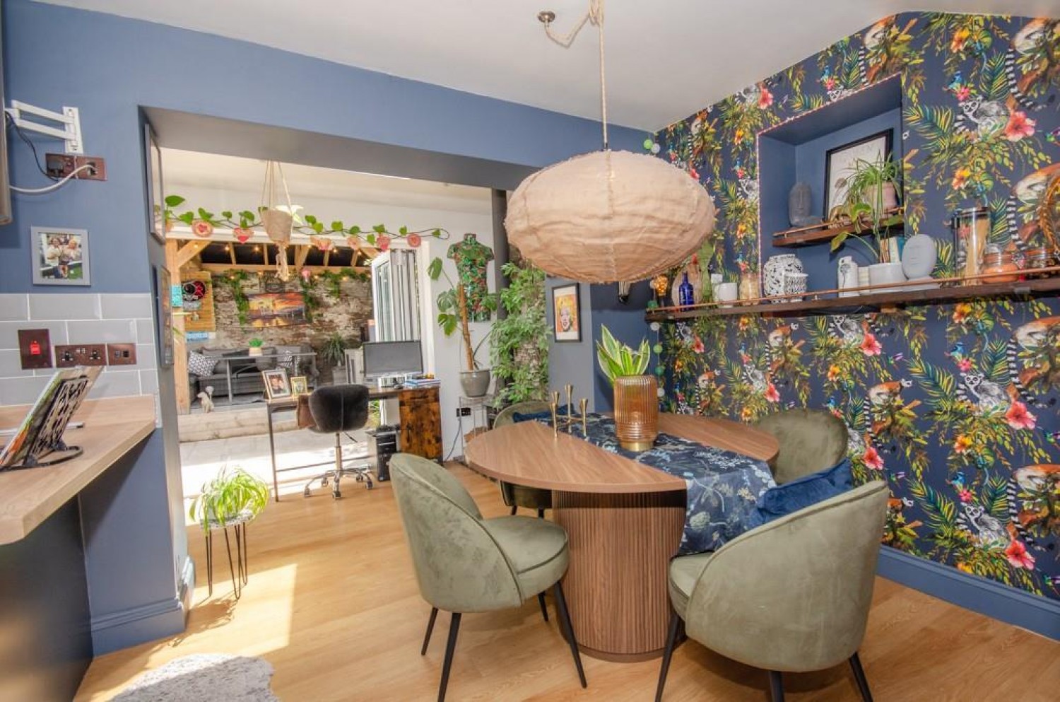 Mangotsfield Road, Mangotsfield, Bristol, BS16 9LG