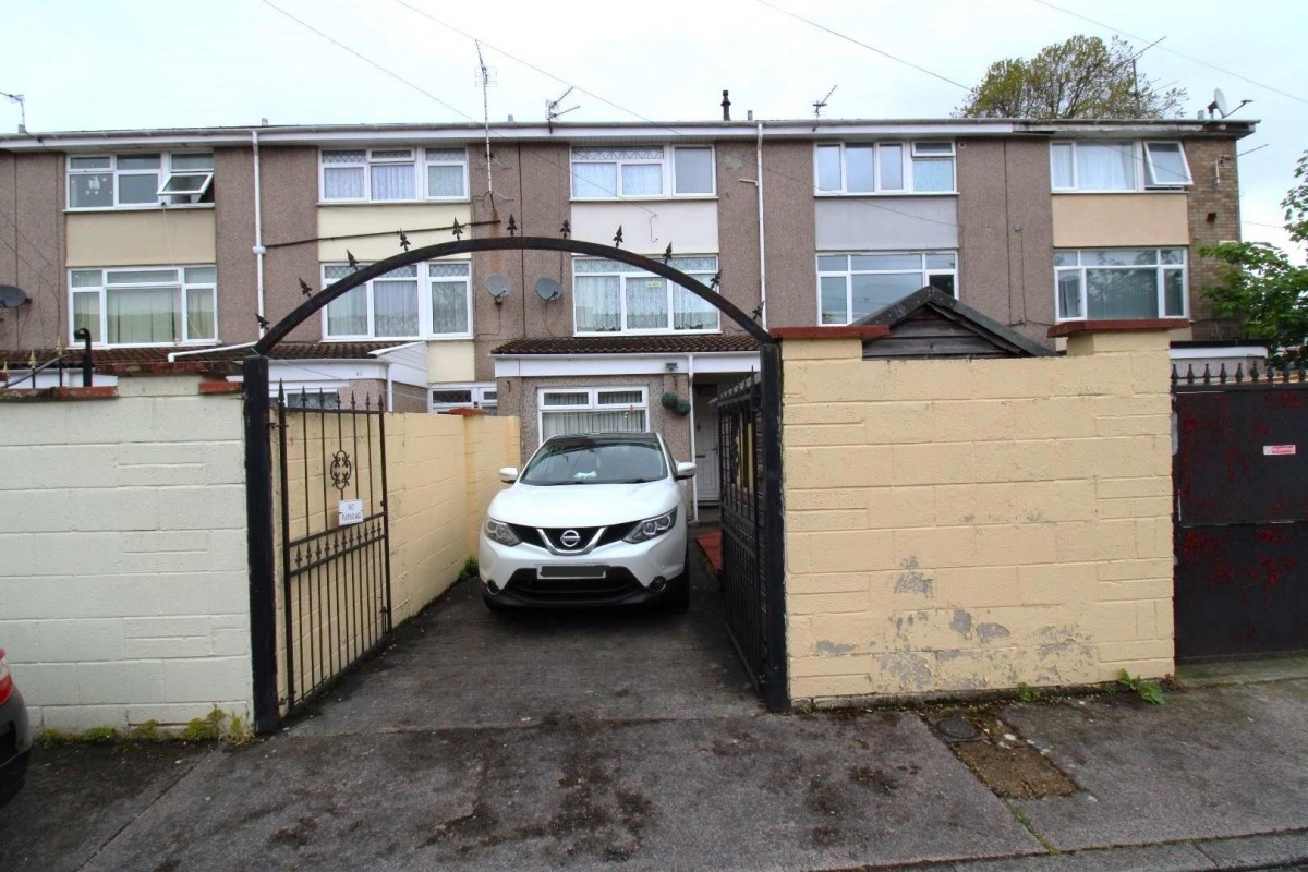 Robinson Drive, Easton, Bristol BS5 0UU