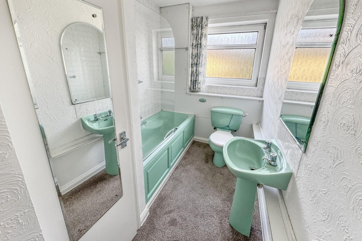 Woodville Court, Roundhay