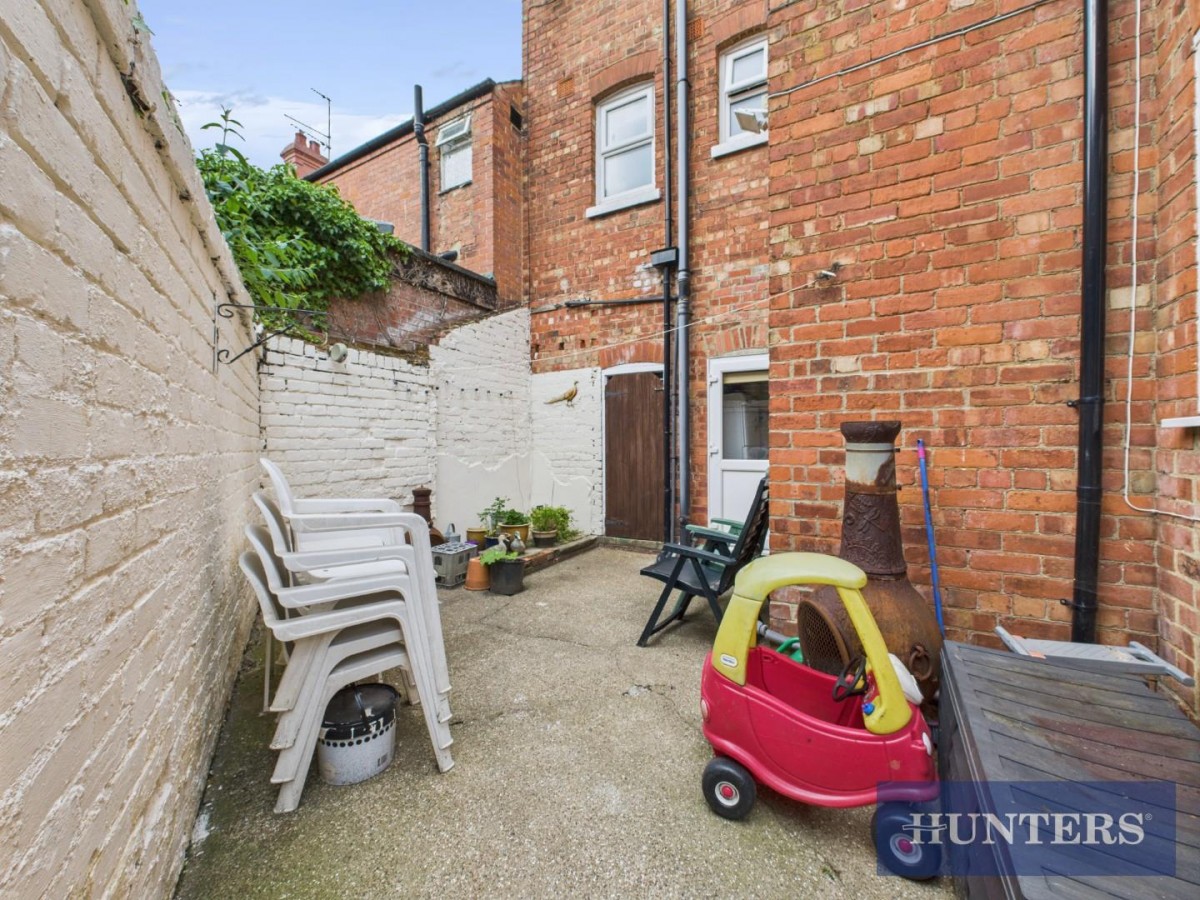 Horsforth Avenue, Bridlington, YO15 3DG