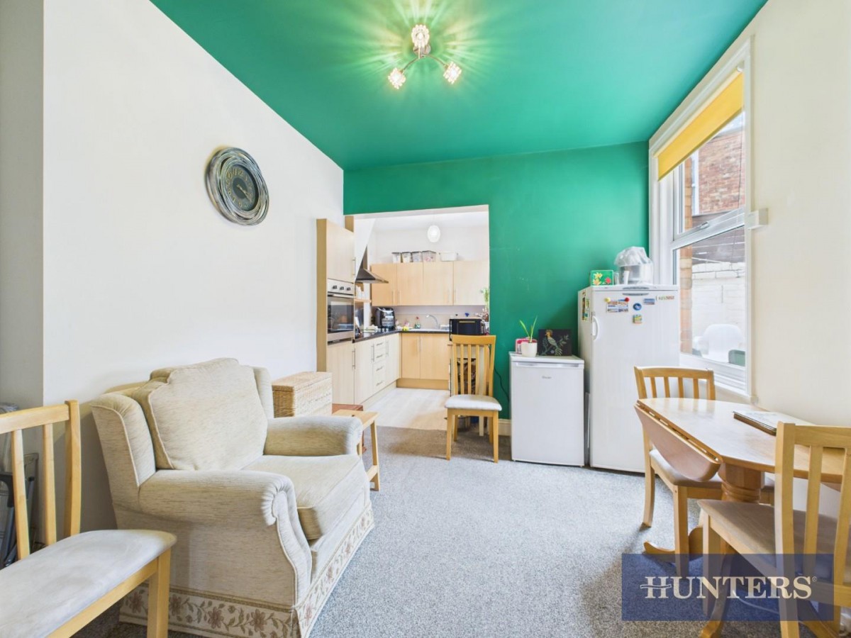 Horsforth Avenue, Bridlington, YO15 3DG