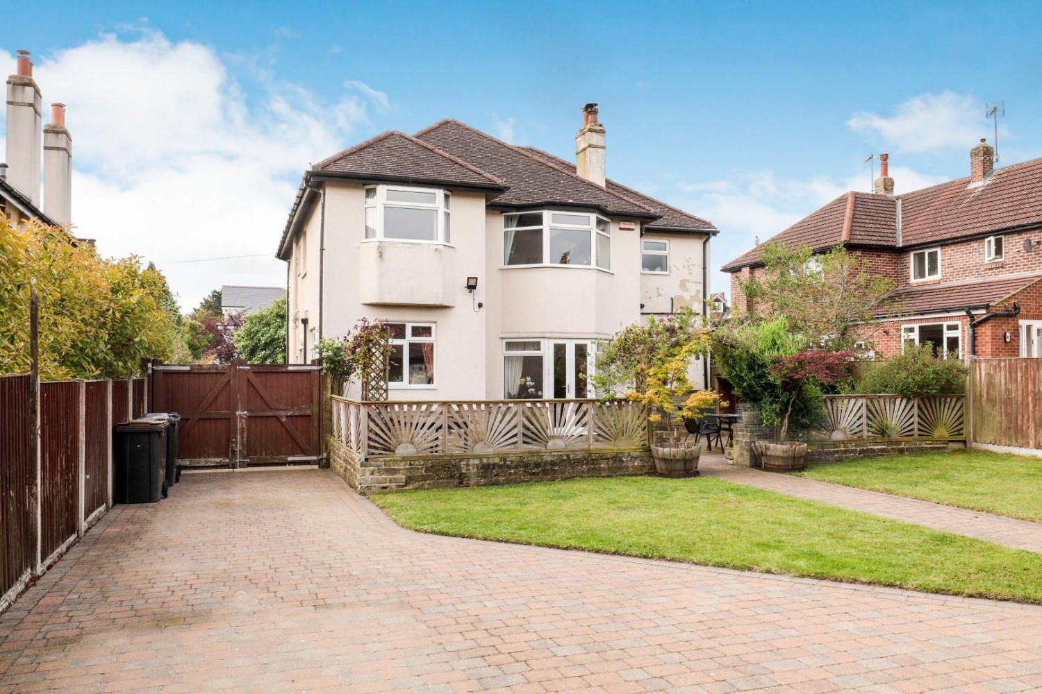 Almsford Avenue, Harrogate