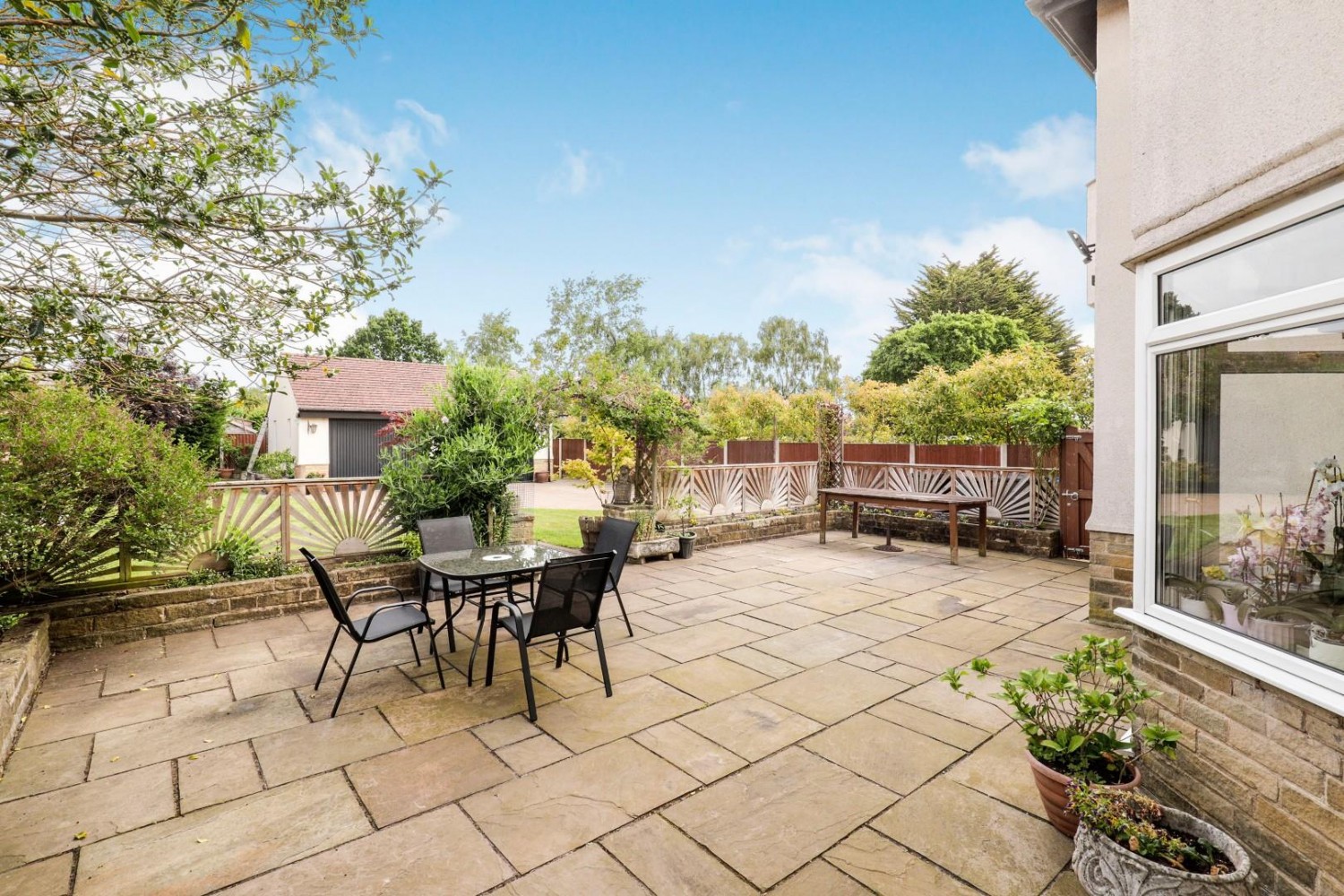 Almsford Avenue, Harrogate