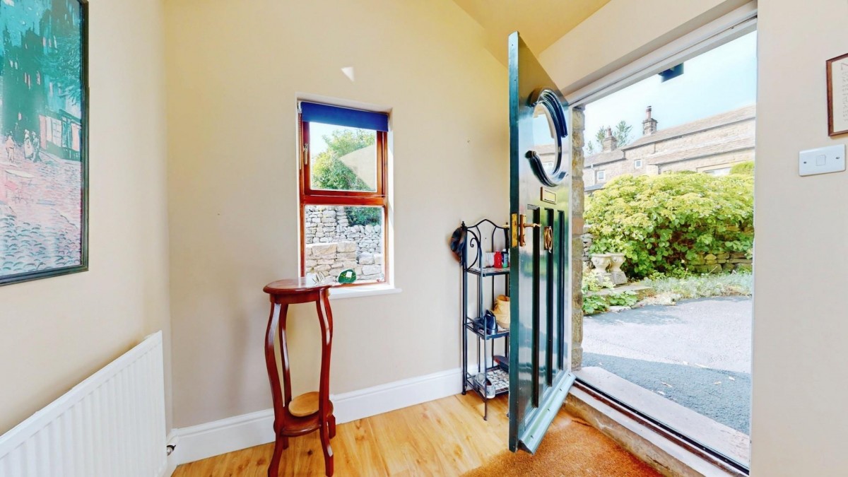 Tranmere Cottage & Carn Cottage, Hoyle Hill, Long Preston, Skipton