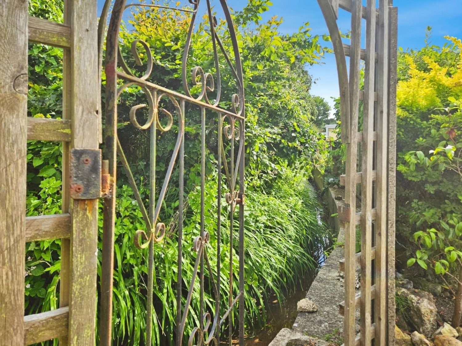 Orchard Valley, Hythe