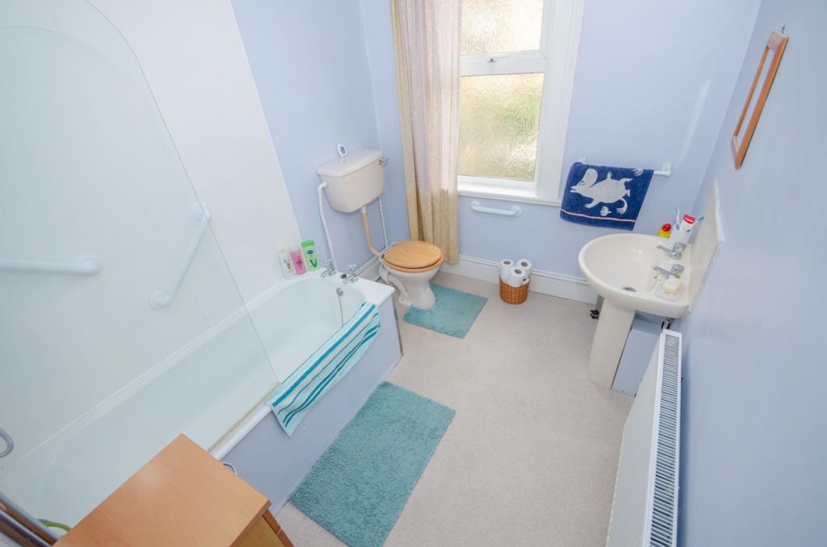 Camerton Road, Greenbank, Bristol BS5 6HN