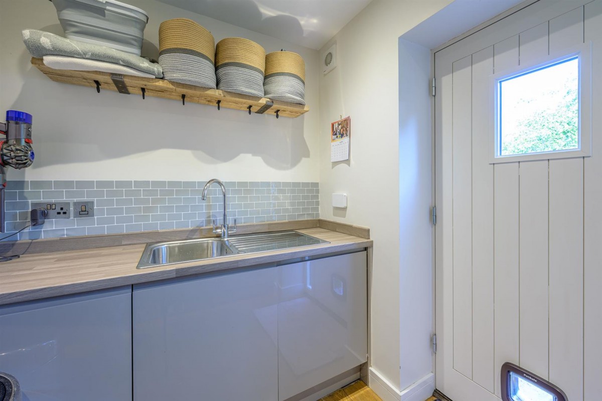 Blakeshall Farm Barns, Blakeshall Lane, Wolverley, DY11 5XW