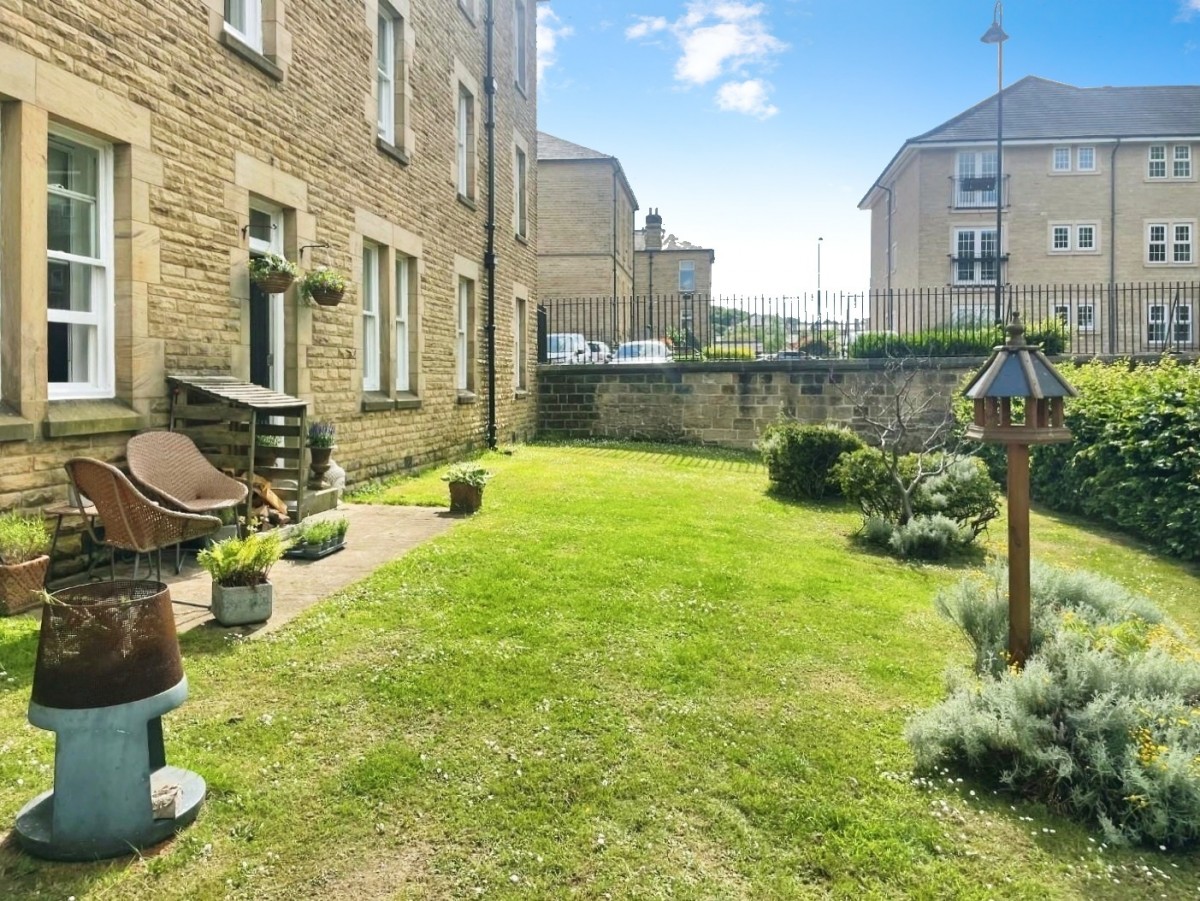 Woodale House, Menston, LS29