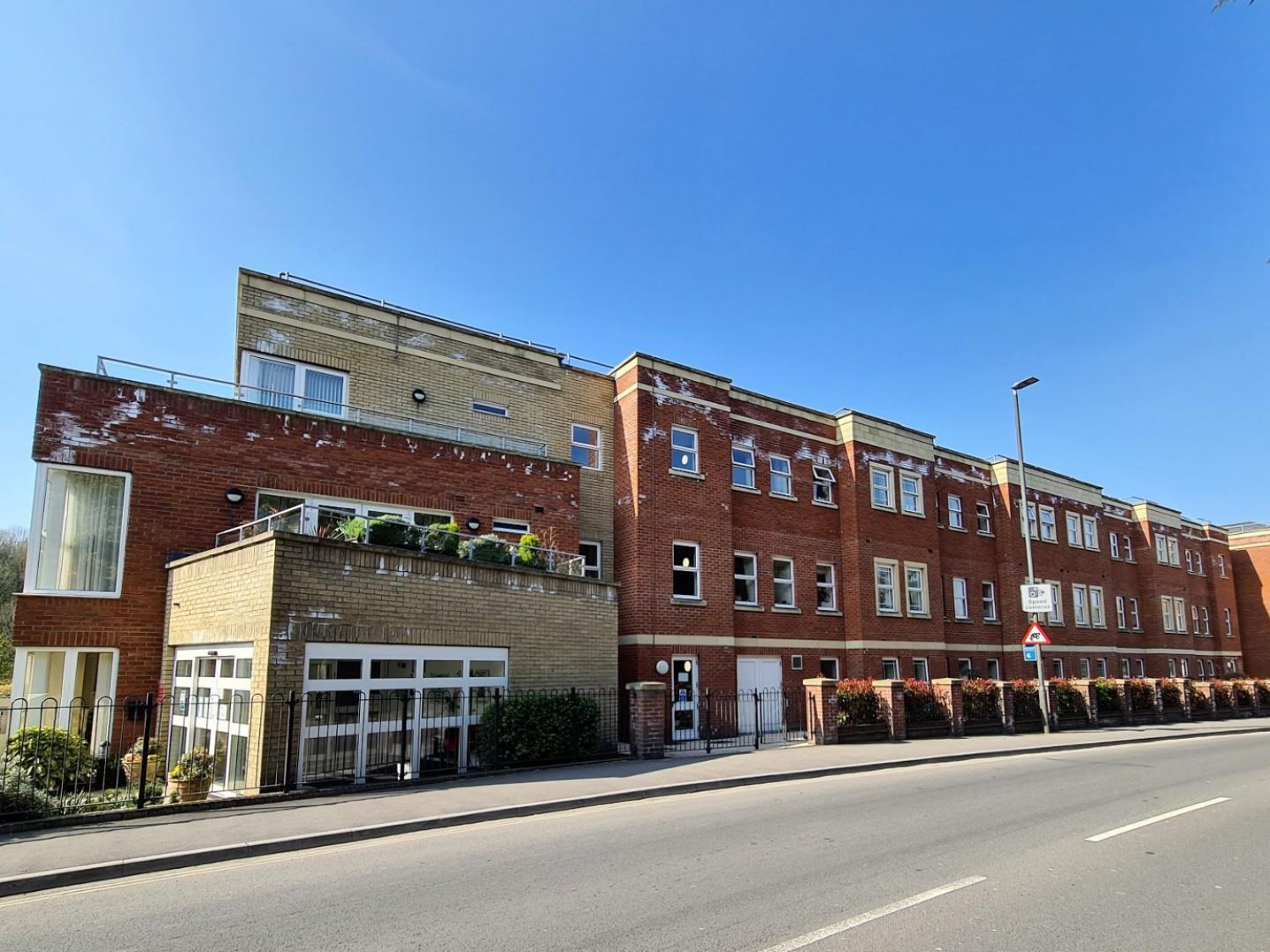 Cainscross Road, Stroud