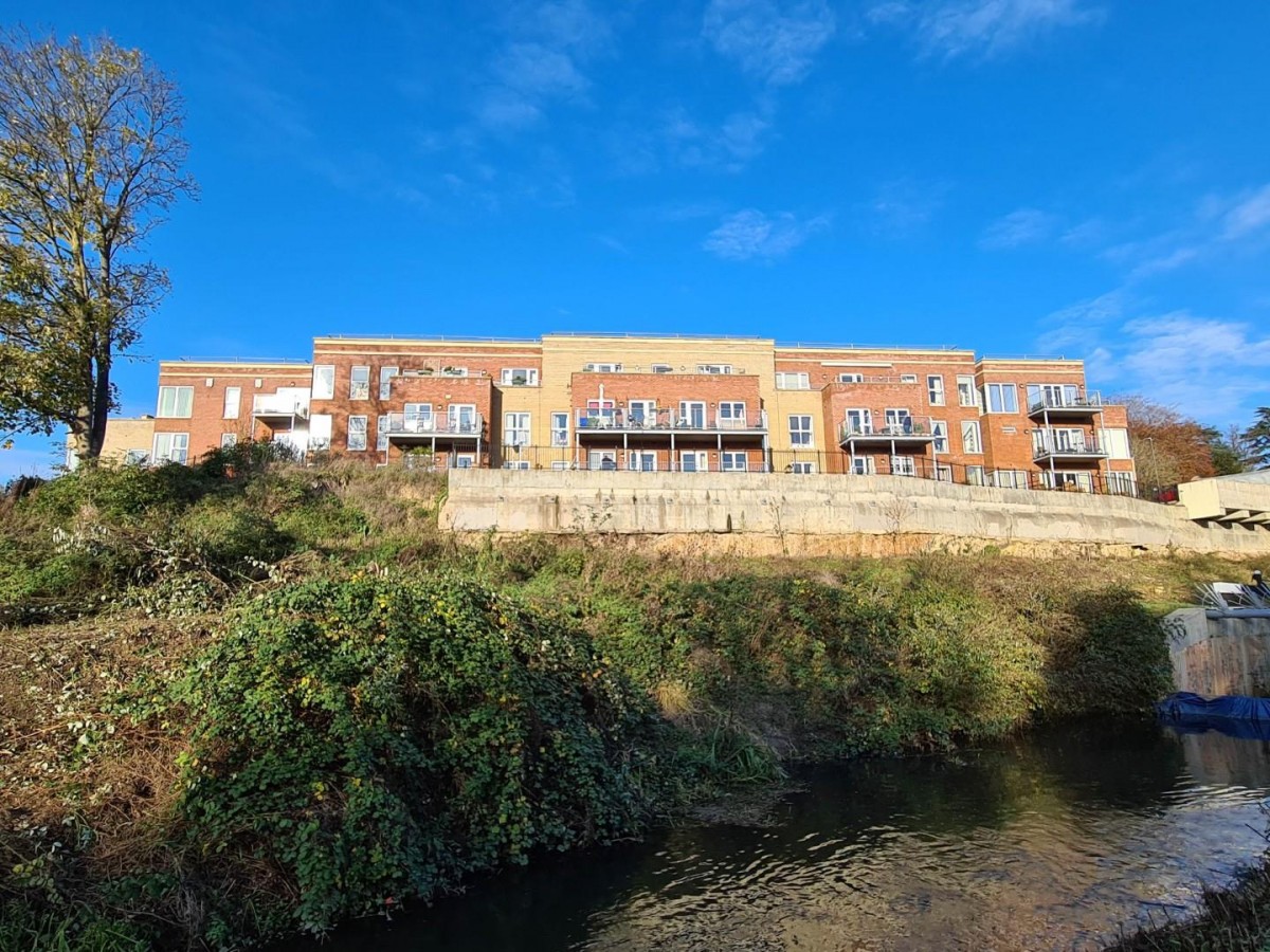 Cainscross Road, Stroud