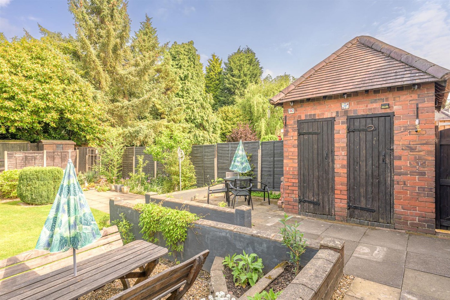 Glynne Avenue, Kingswinford, DY6 9PT