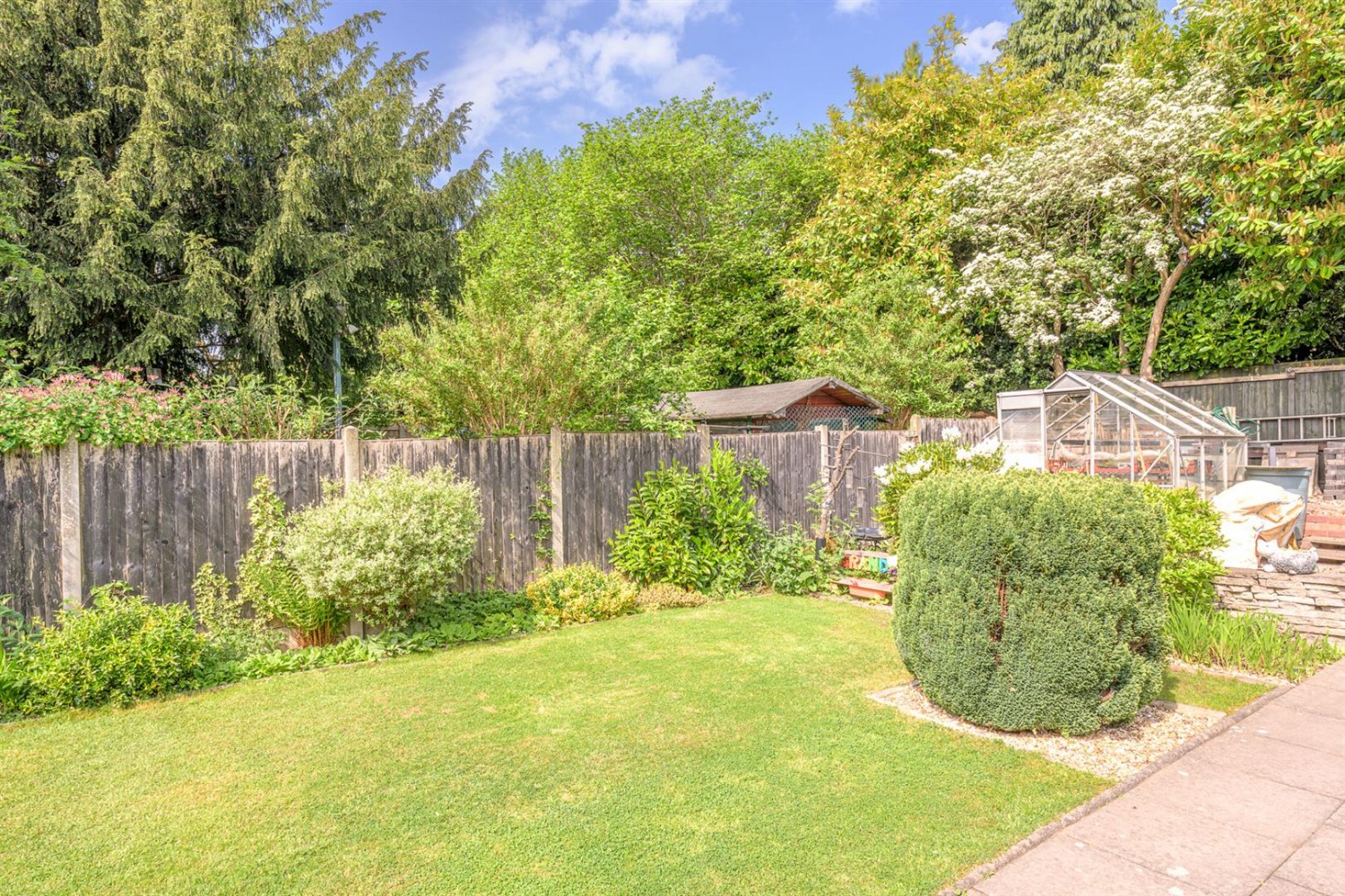 Glynne Avenue, Kingswinford, DY6 9PT