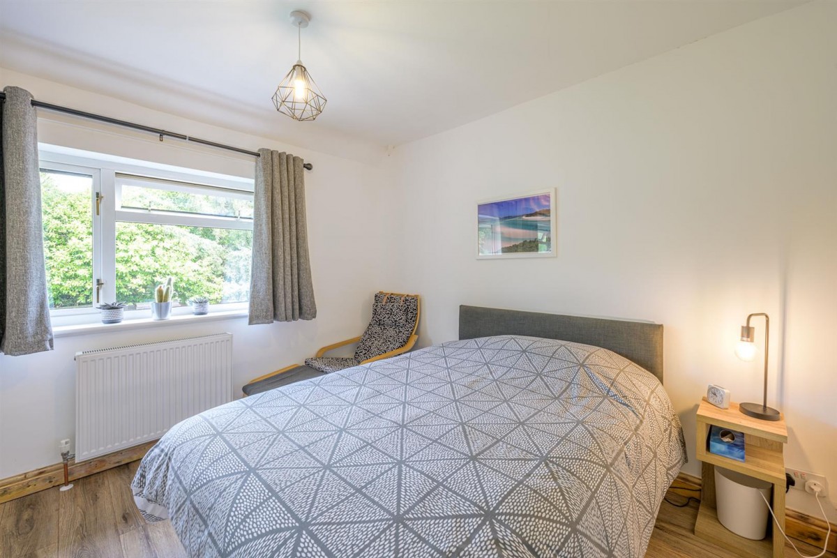 Glynne Avenue, Kingswinford, DY6 9PT