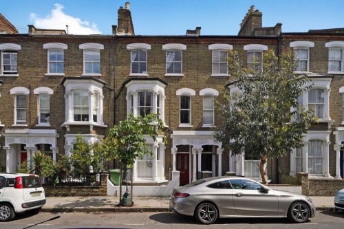 Fairbridge Road, London, N19