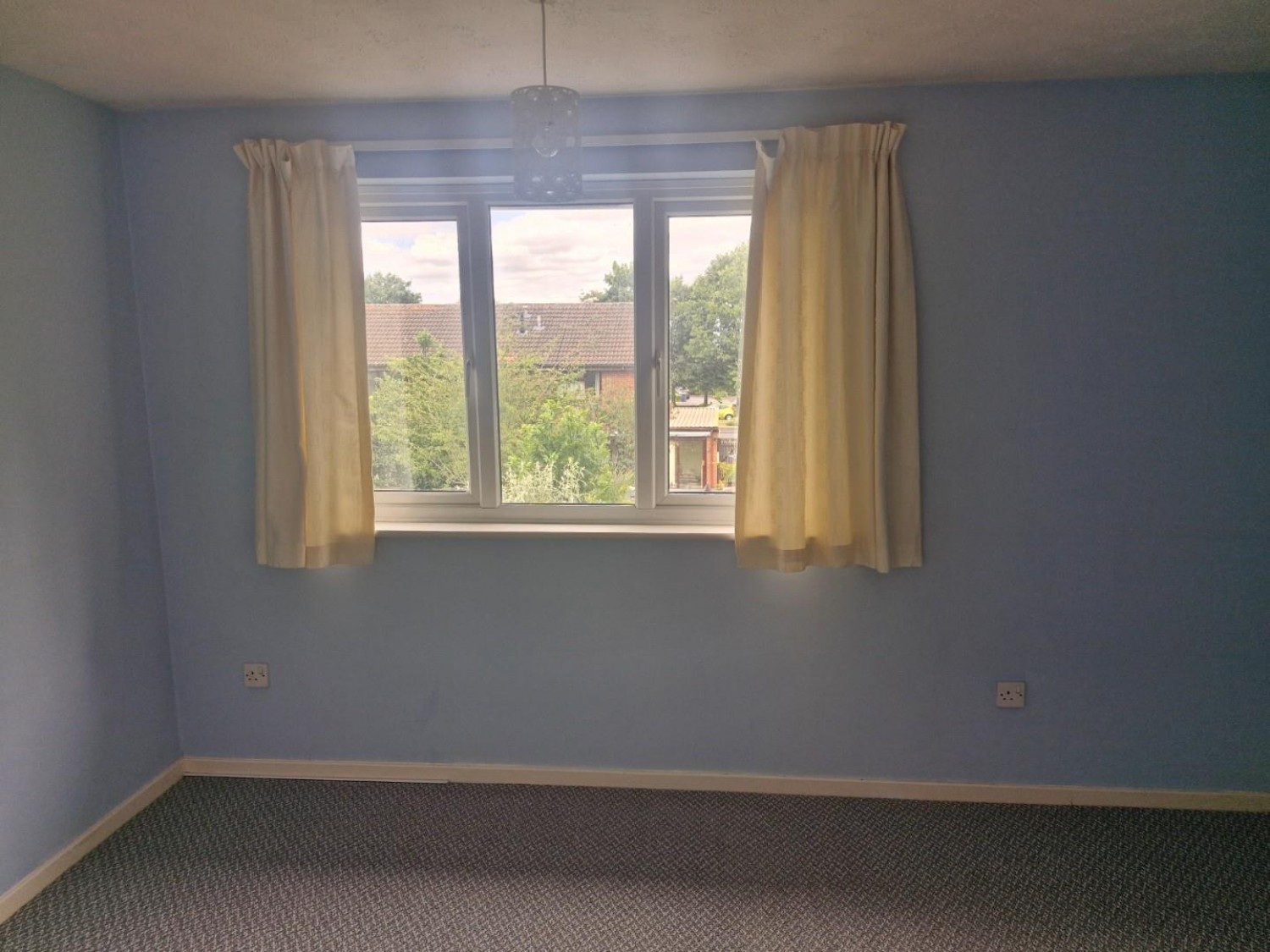 Lawford Avenue, Lichfield