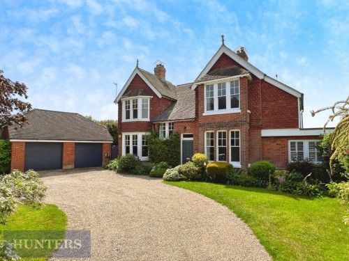 Castle Road, Hythe