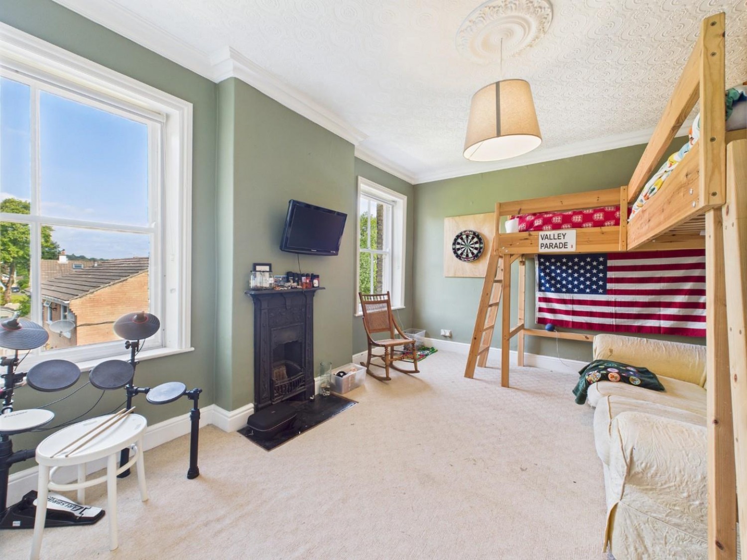 The Drive, Greengates