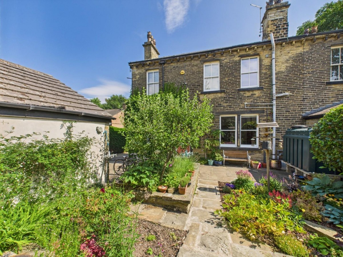 The Drive, Greengates