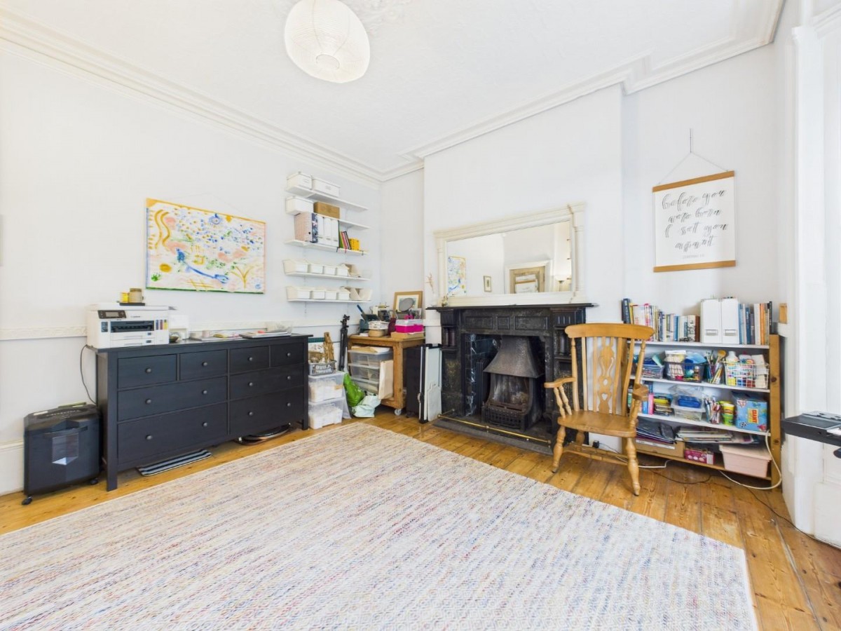 The Drive, Greengates