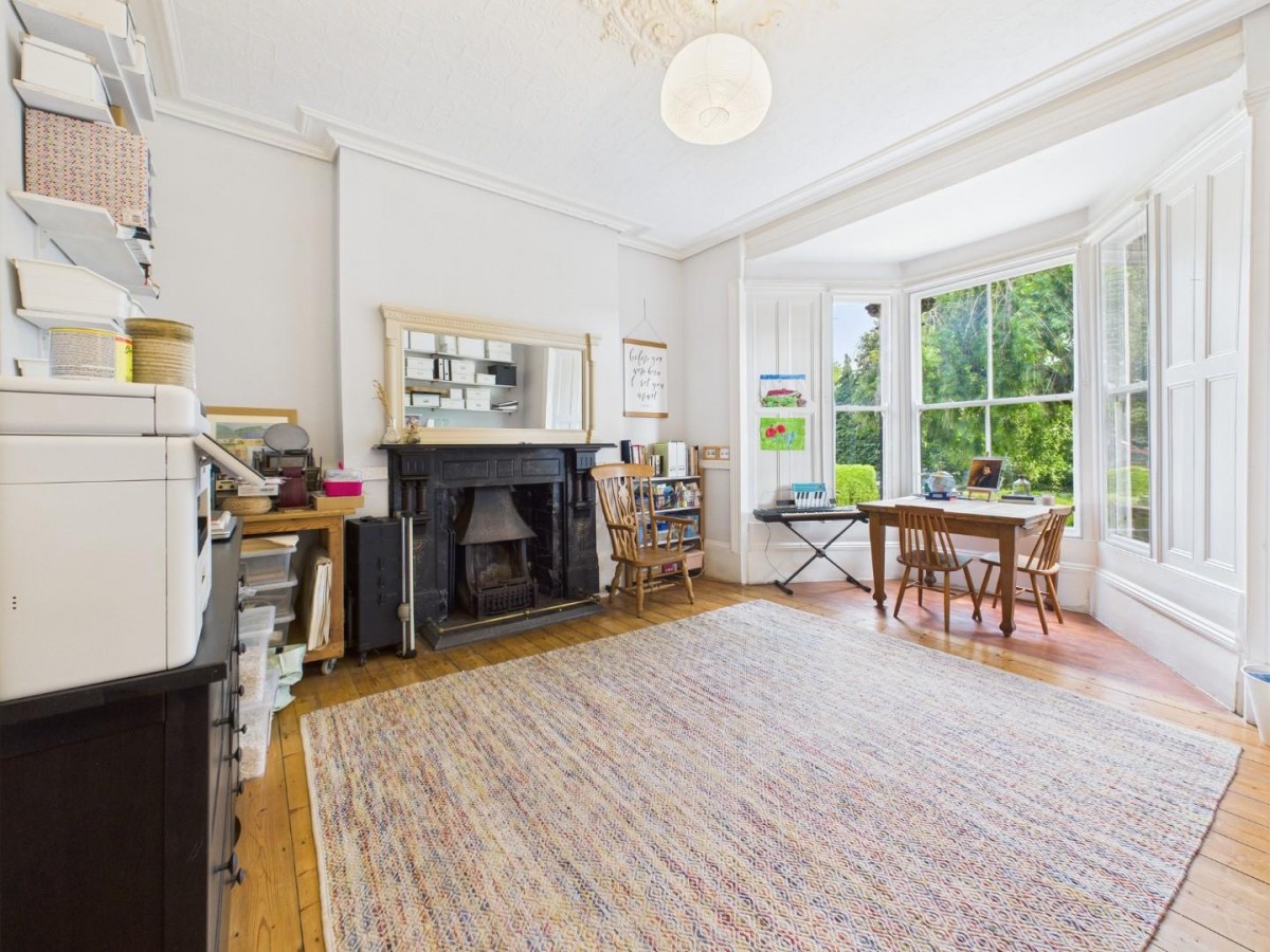 The Drive, Greengates