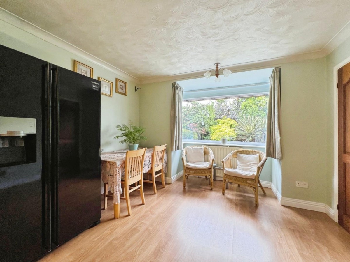 Ashford Road, Newingreen