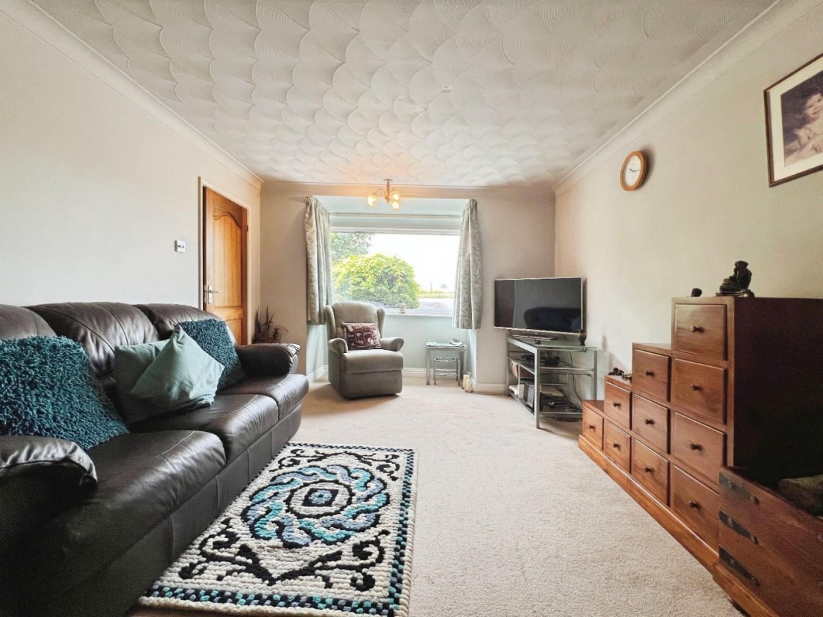 Ashford Road, Newingreen