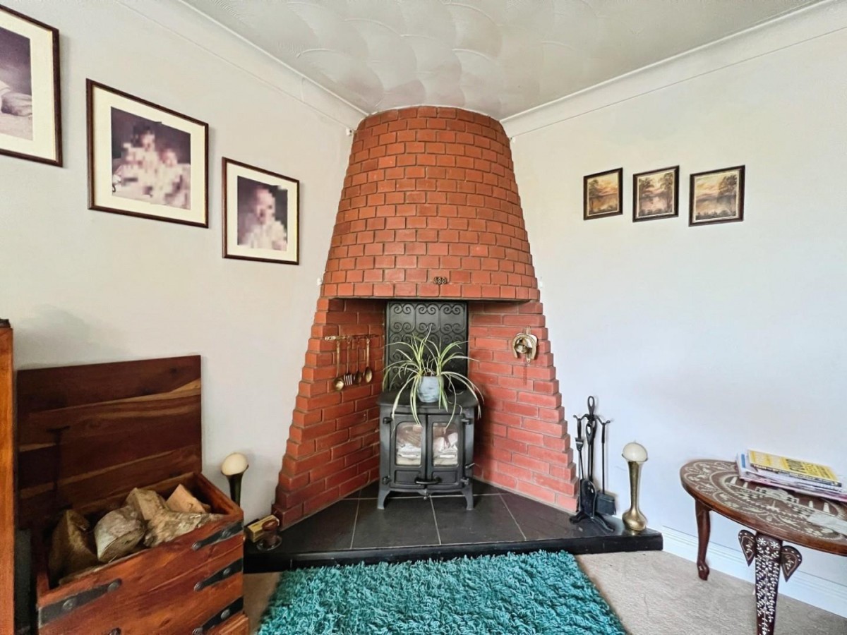 Ashford Road, Newingreen