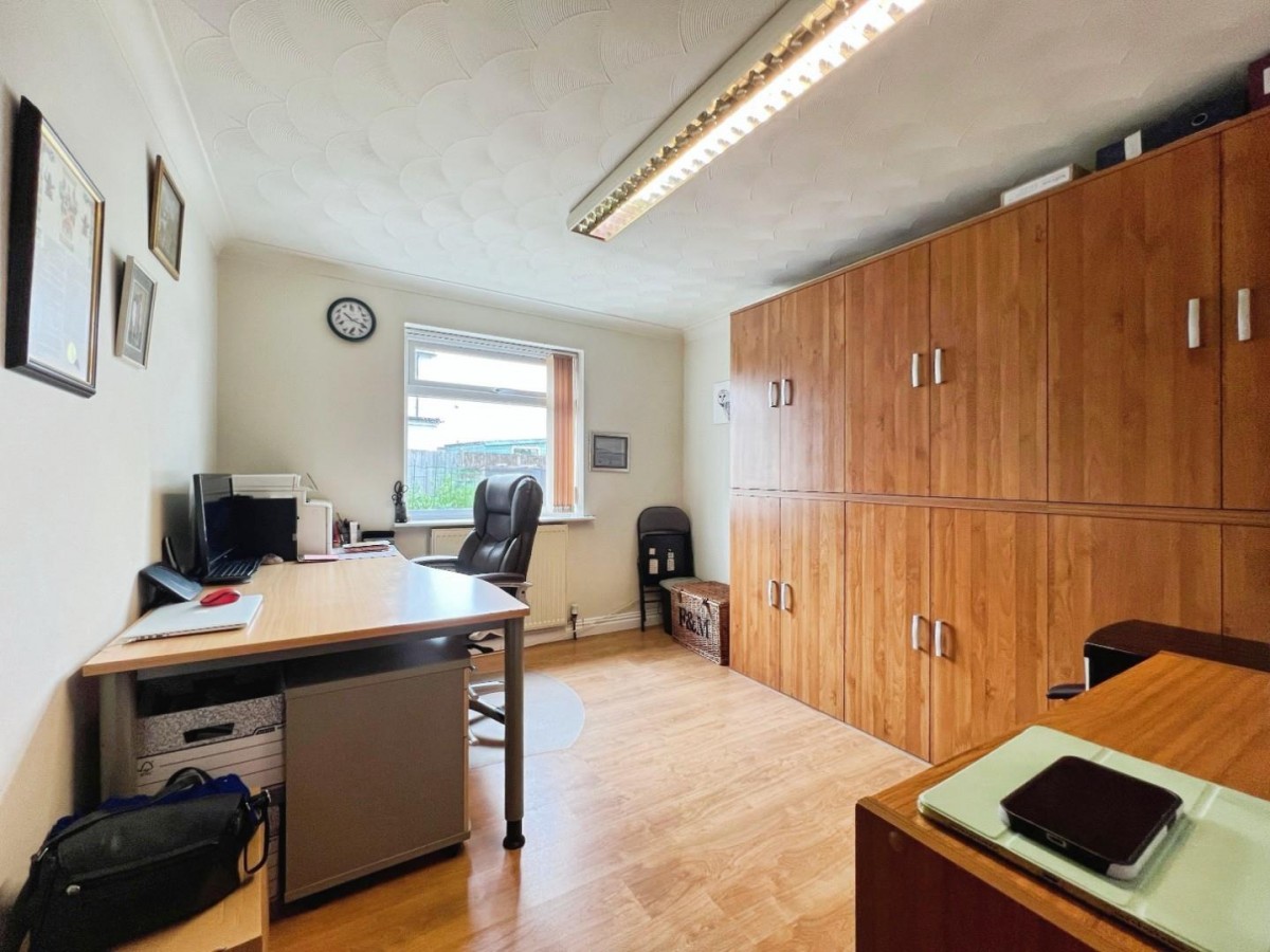 Ashford Road, Newingreen