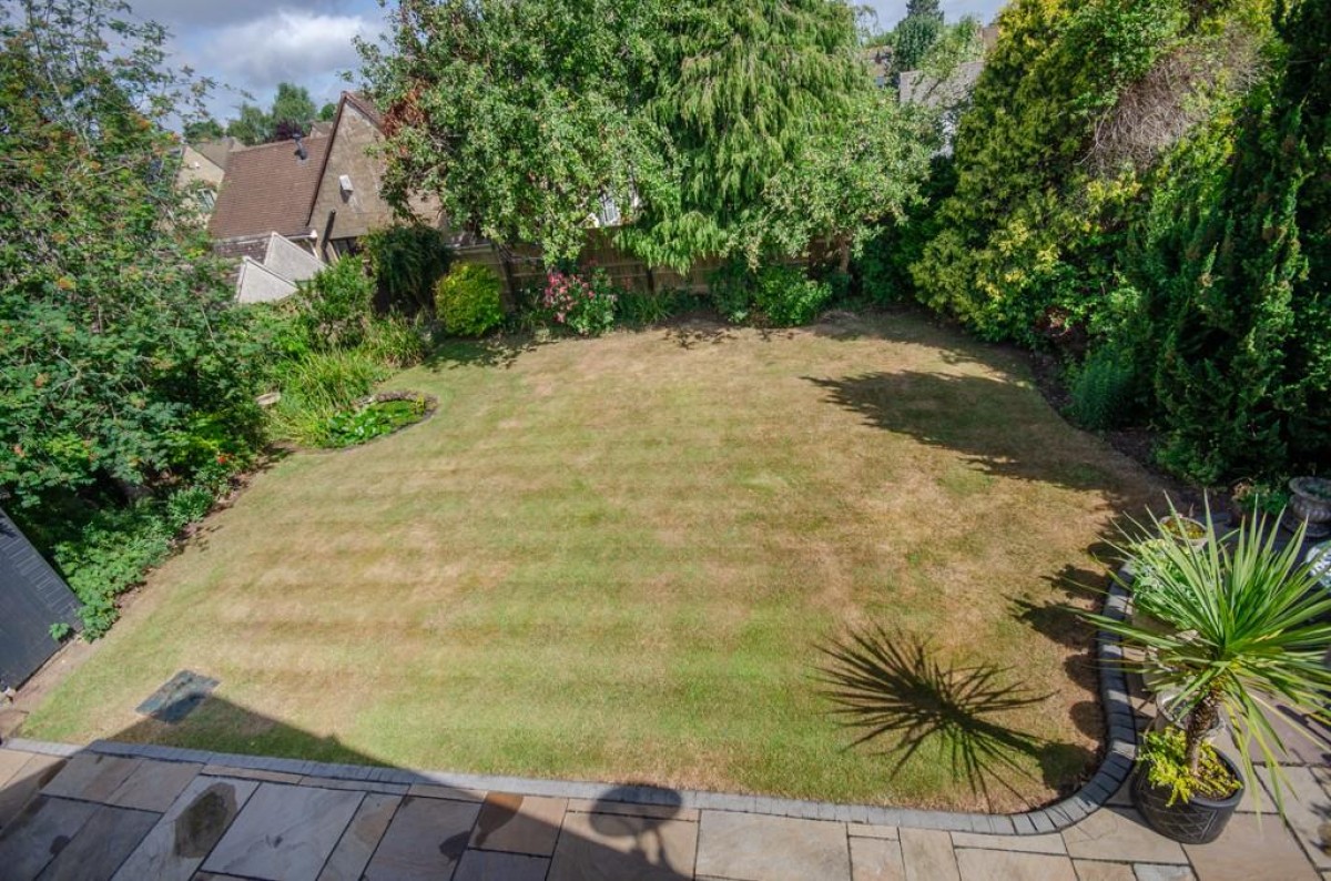 Riverwood Road, Frenchay, Bristol, BS16 1NX