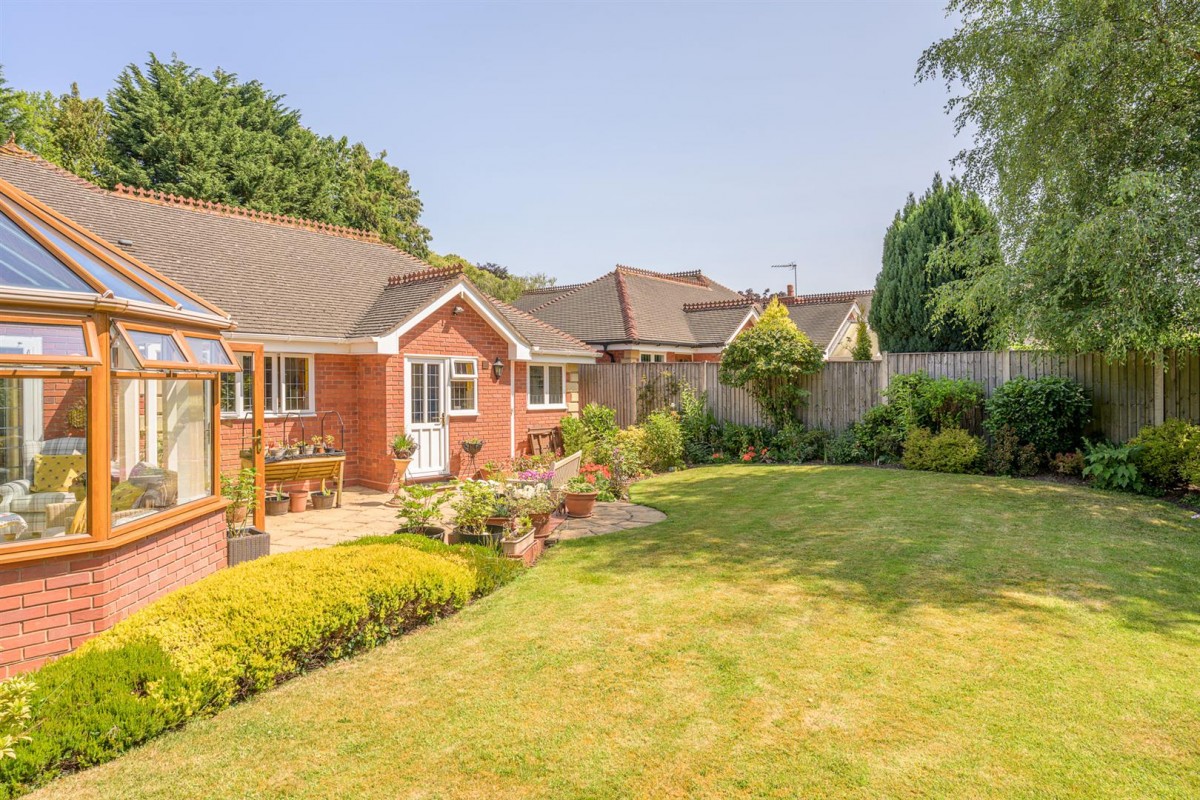 Old Grove Gardens, Pedmore, Stourbridge, DY9 0US