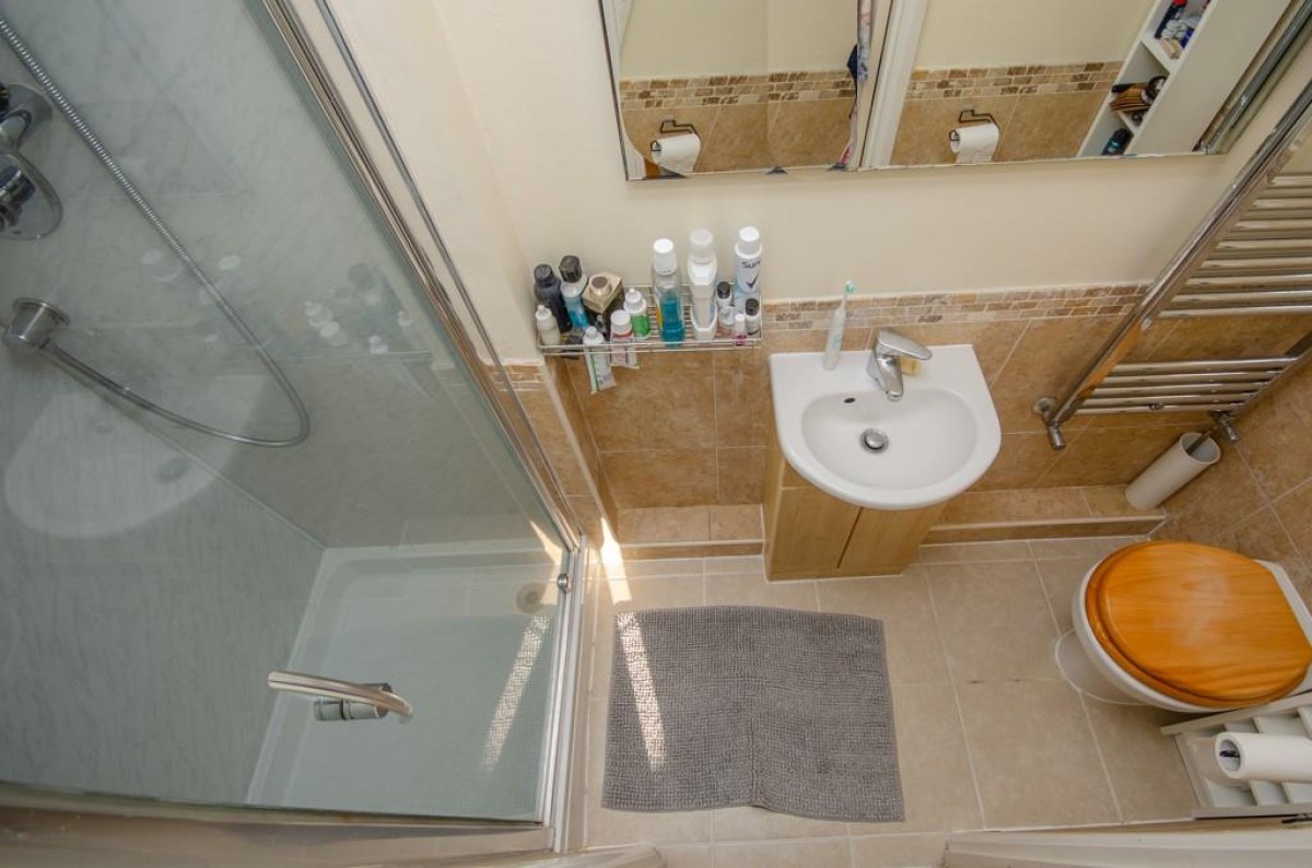 Elizabeth Way, Mangotsfield, Bristol, BS16 9LN.